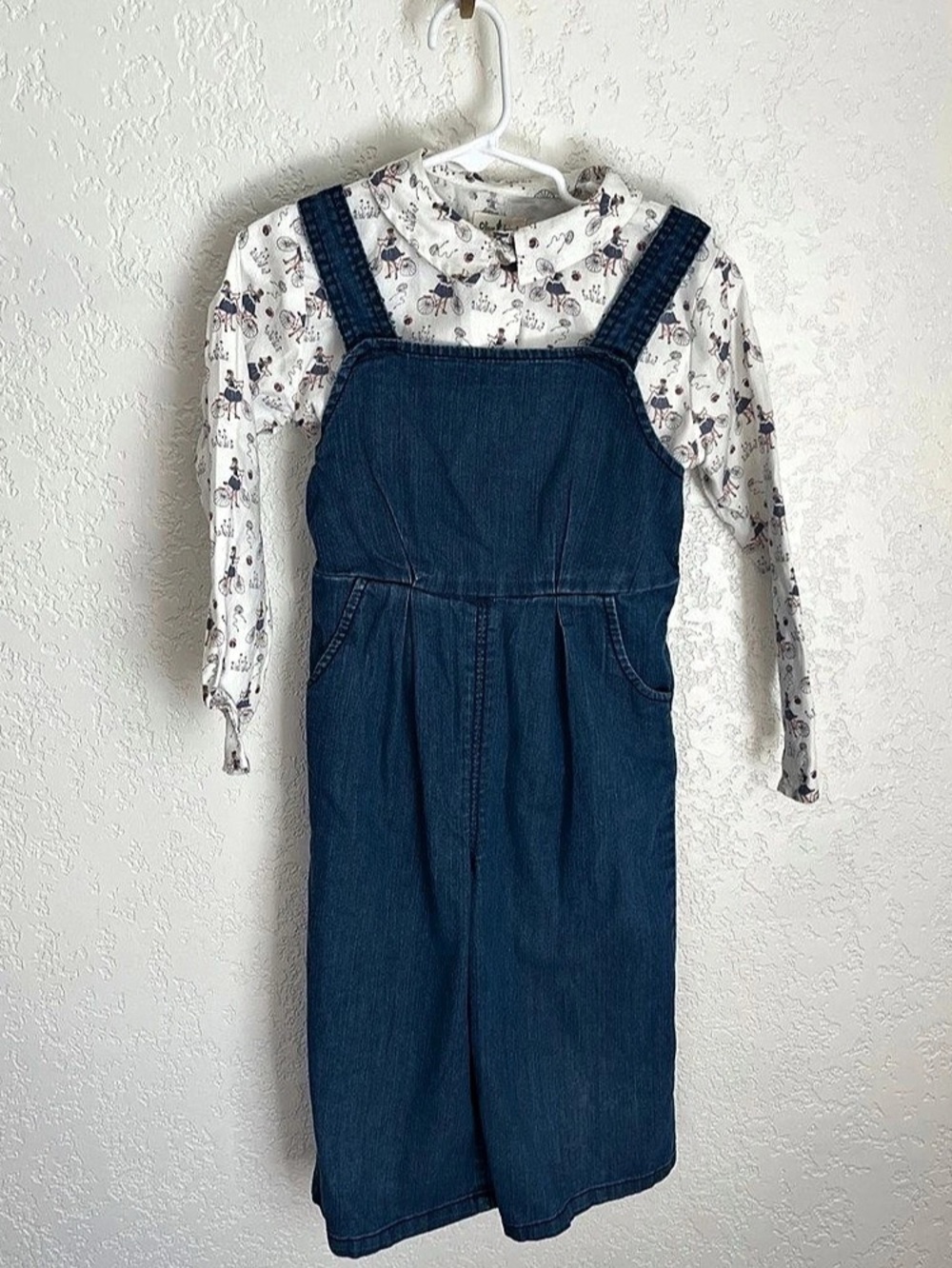 Olive Juice Brand
Girls 5T Matching Set Like New